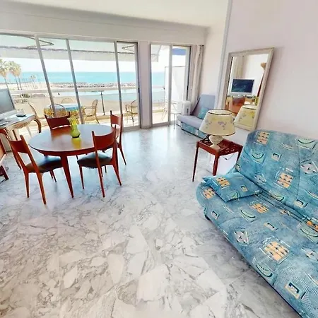 112n - Grand Et Plages Face Avec Terrasse Apartmán